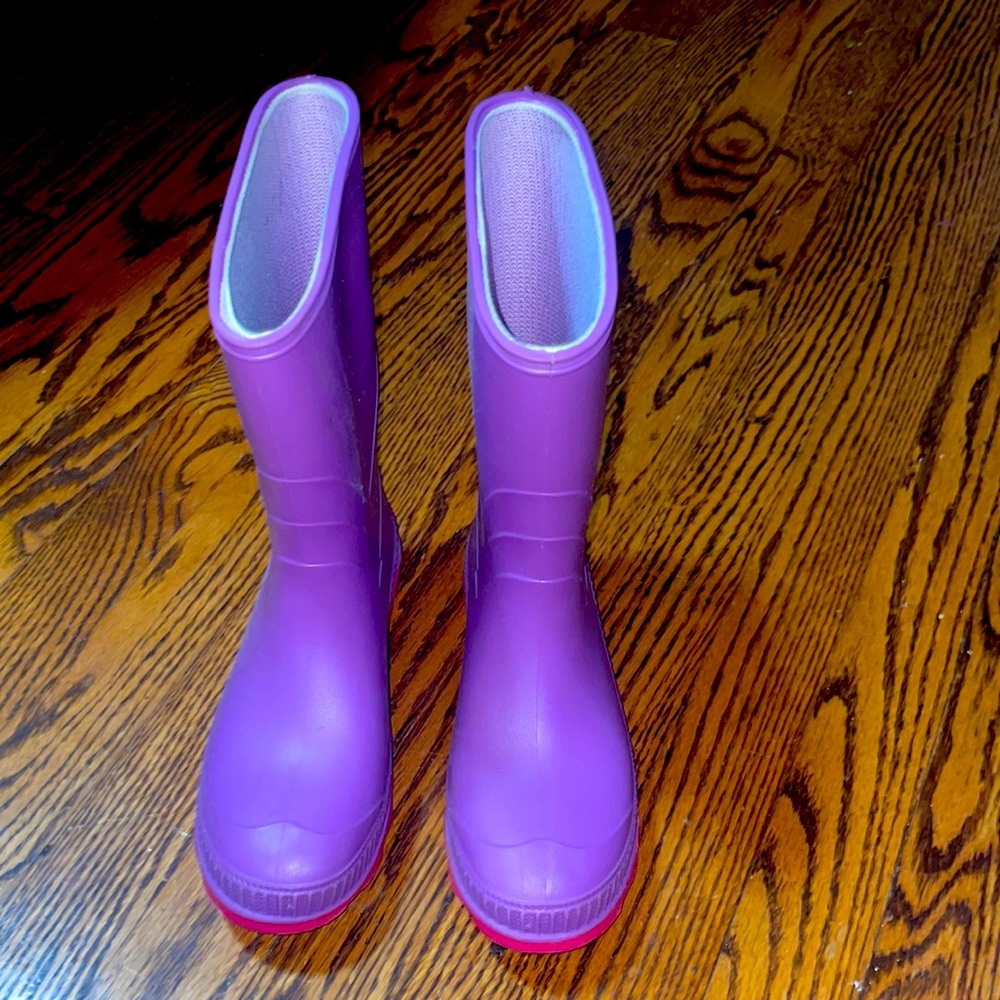 Kamik girls size 3 rain boots (purple)